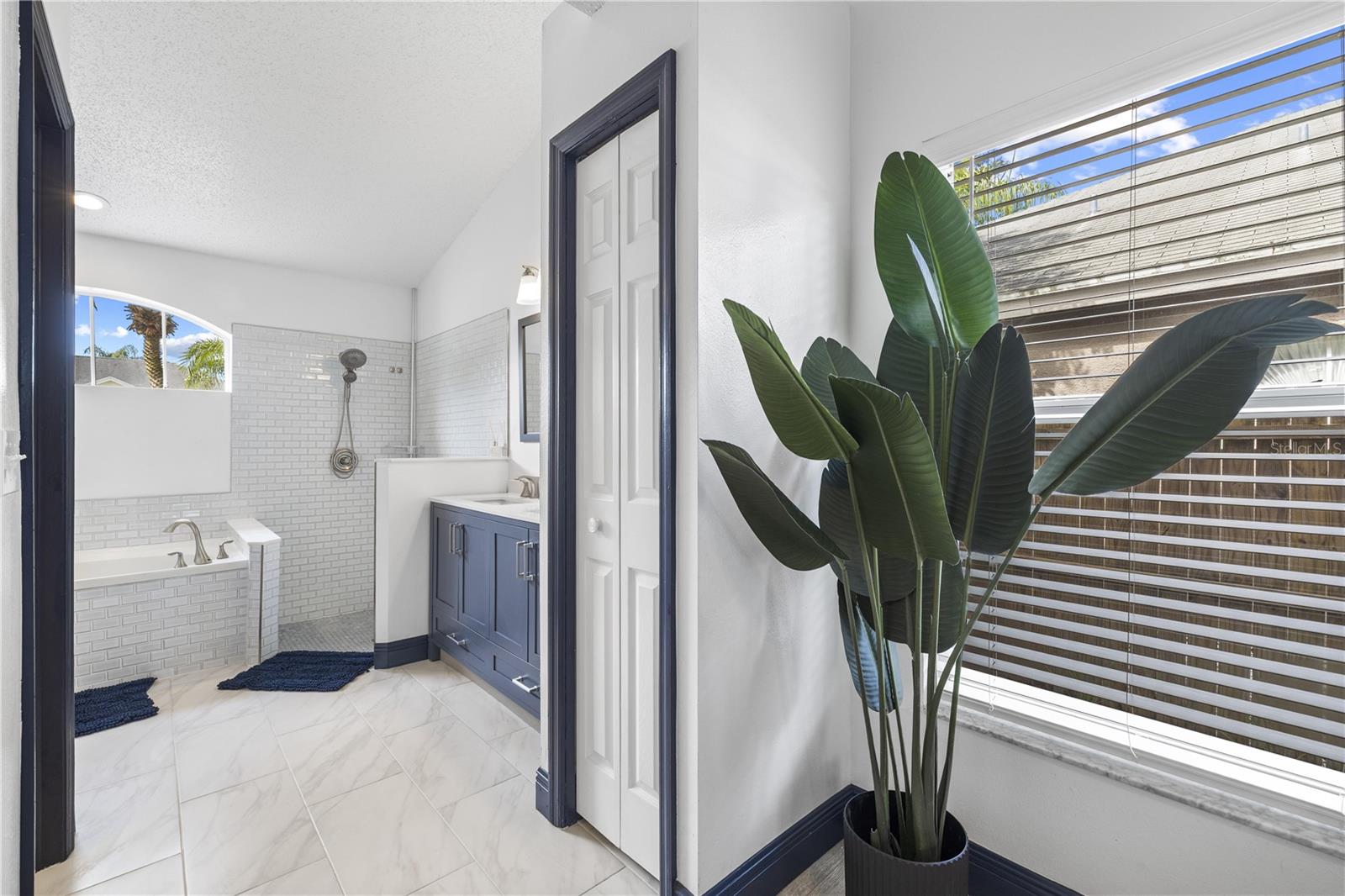9331 PONTIAC DR — photo 31