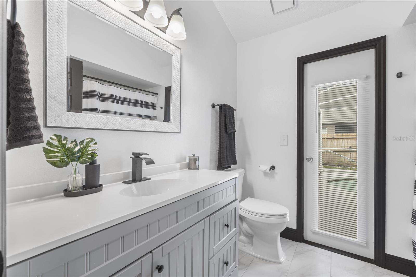 9331 PONTIAC DR — photo 41