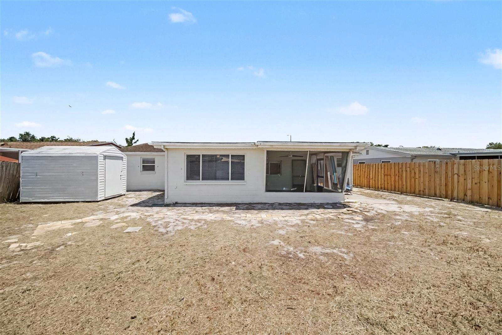 3421 ROCK ROYAL DR — photo 19