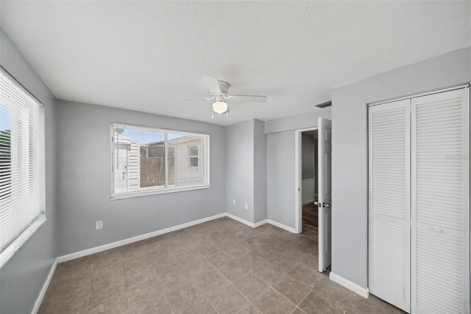 3421 ROCK ROYAL DR — photo 12