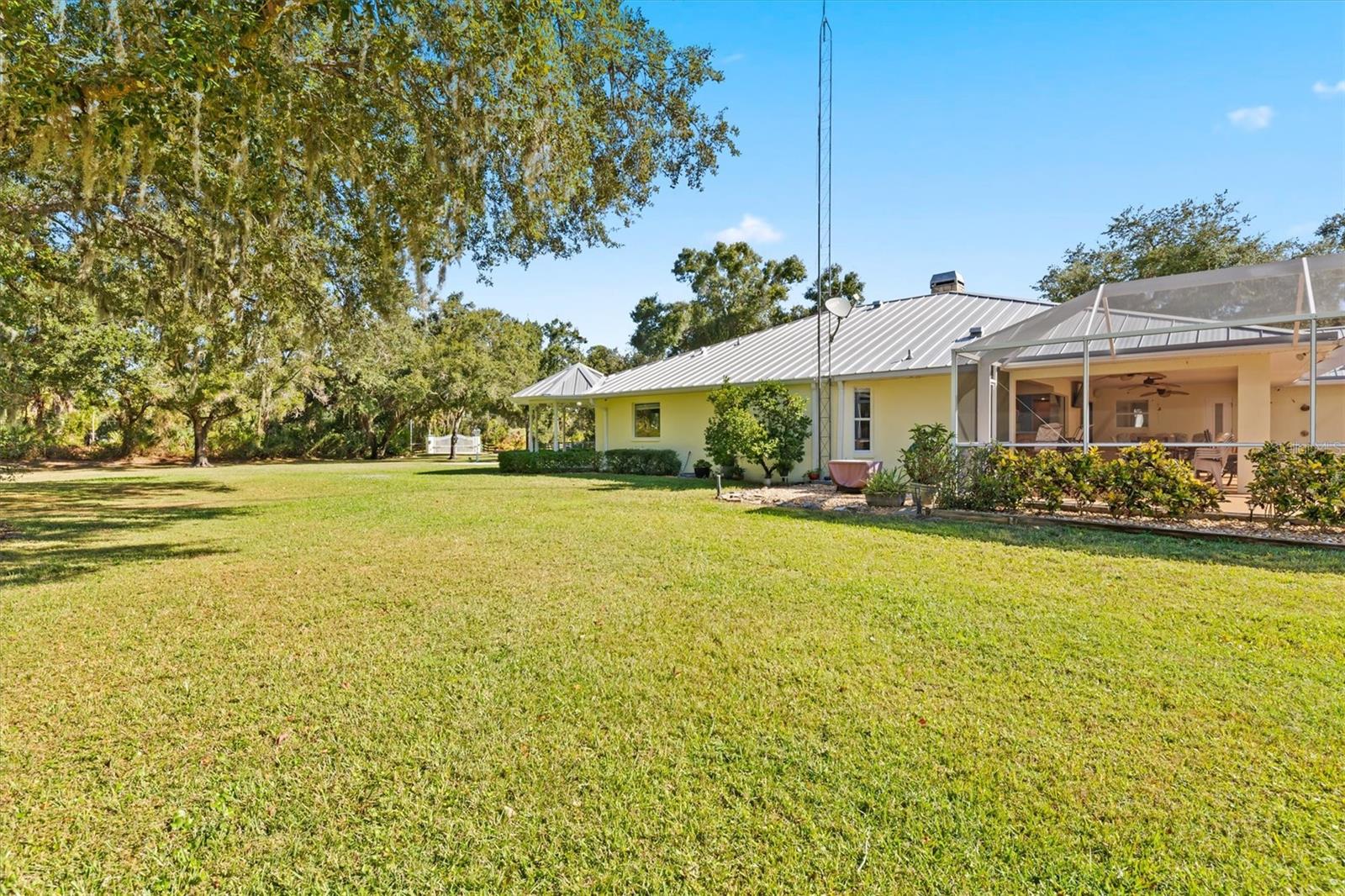 Home in NORTH PORT — photo 9