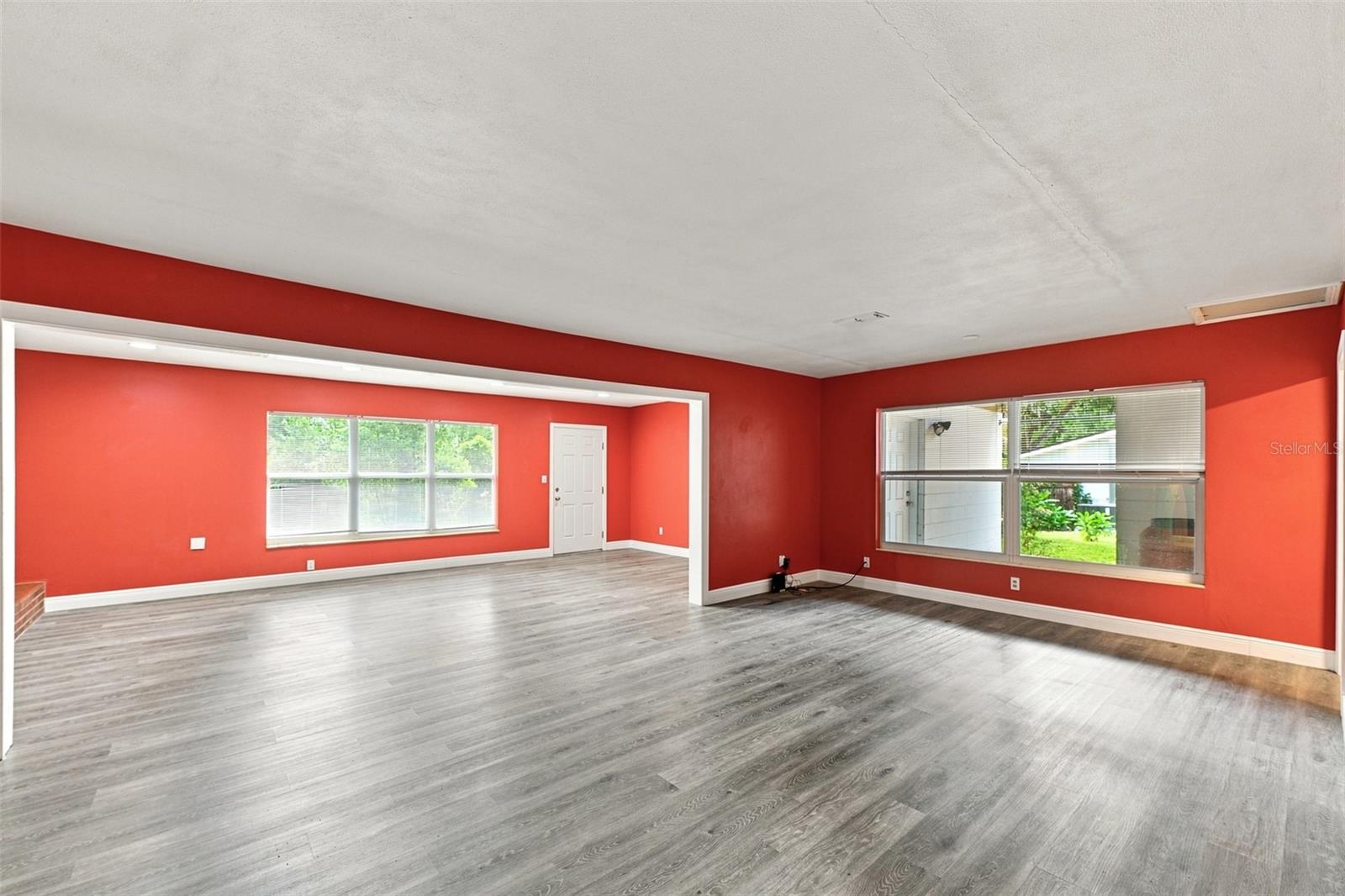 11515 N RAVINE RD — photo 12