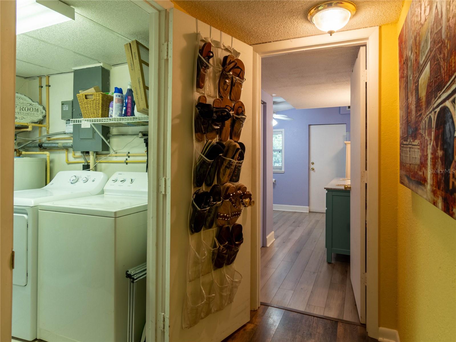 608 PENT ST — photo 20