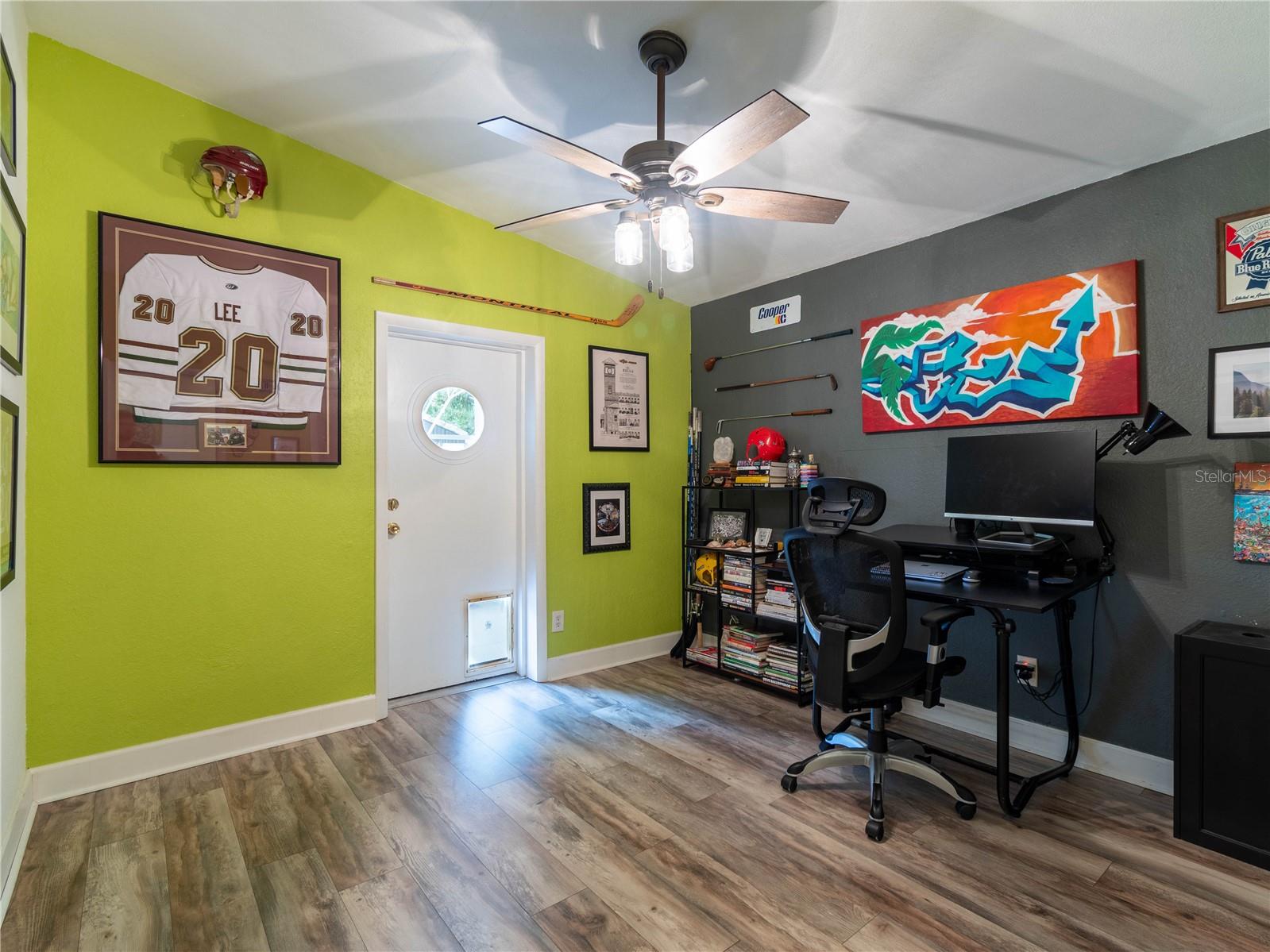 608 PENT ST — photo 27
