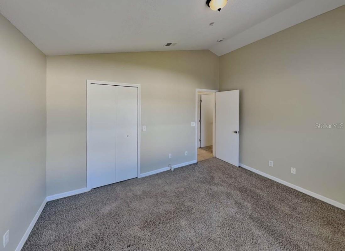 605 BEVERLY DR — photo 4