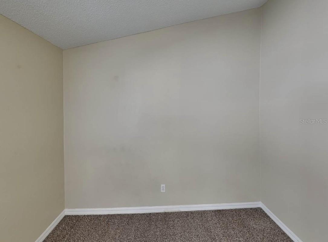 605 BEVERLY DR — photo 10
