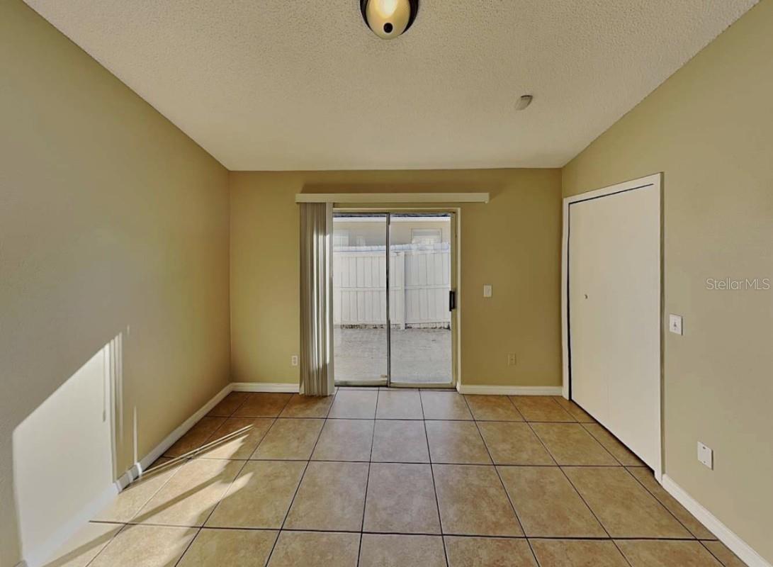 605 BEVERLY DR — photo 7