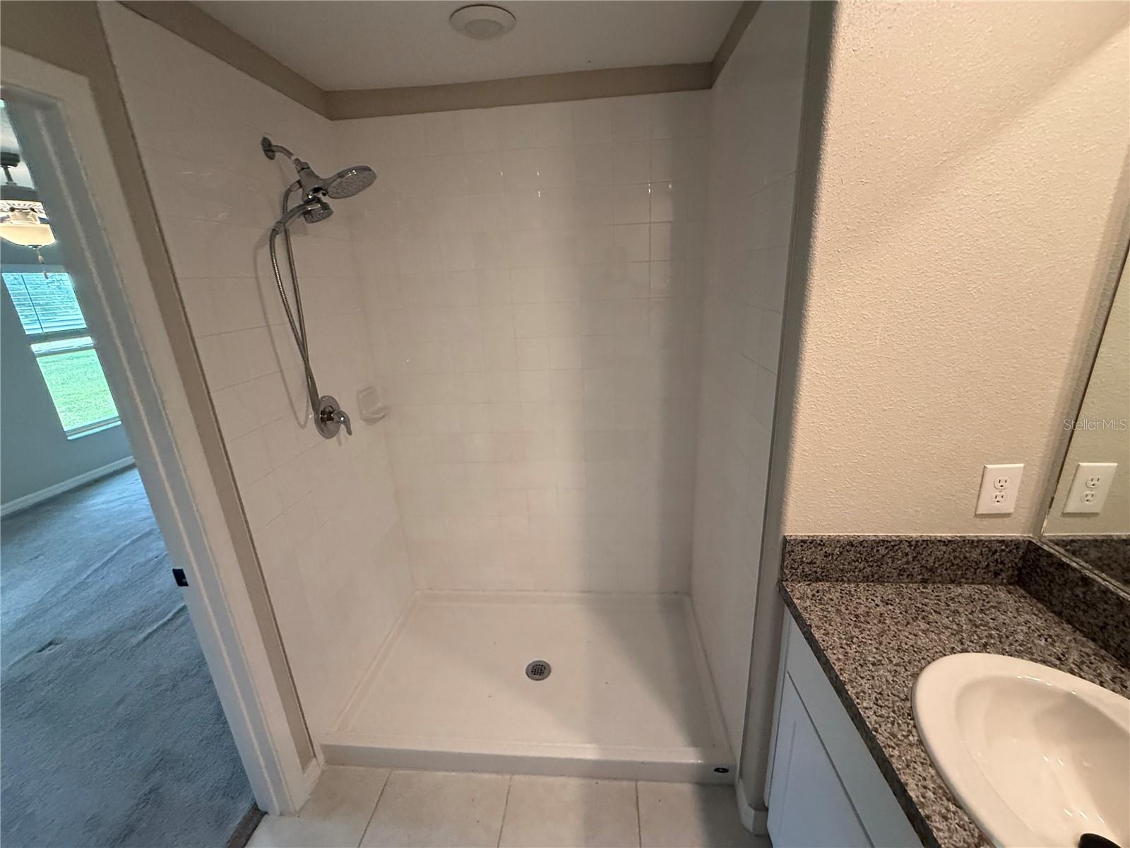 15516 MILLER CREEK DR — photo 16