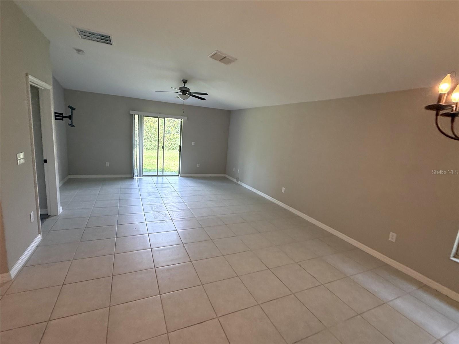 15516 MILLER CREEK DR — photo 3
