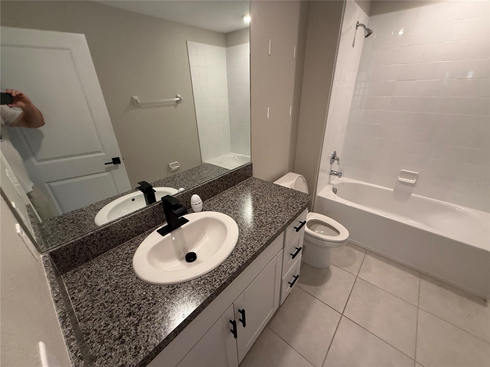 15516 MILLER CREEK DR — photo 10