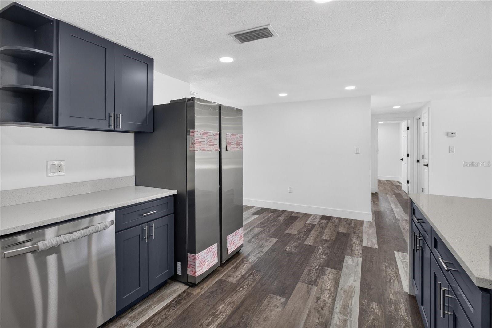 7731 BRACKEN DR — photo 17