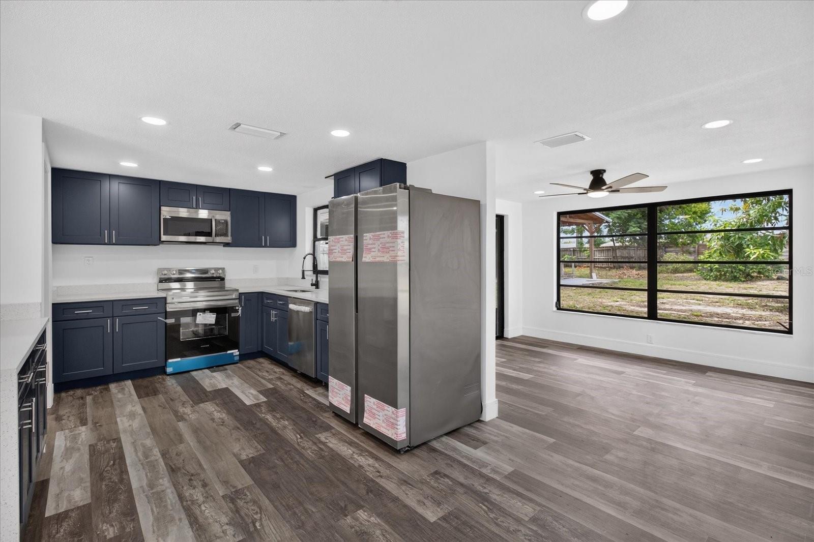 7731 BRACKEN DR — photo 12