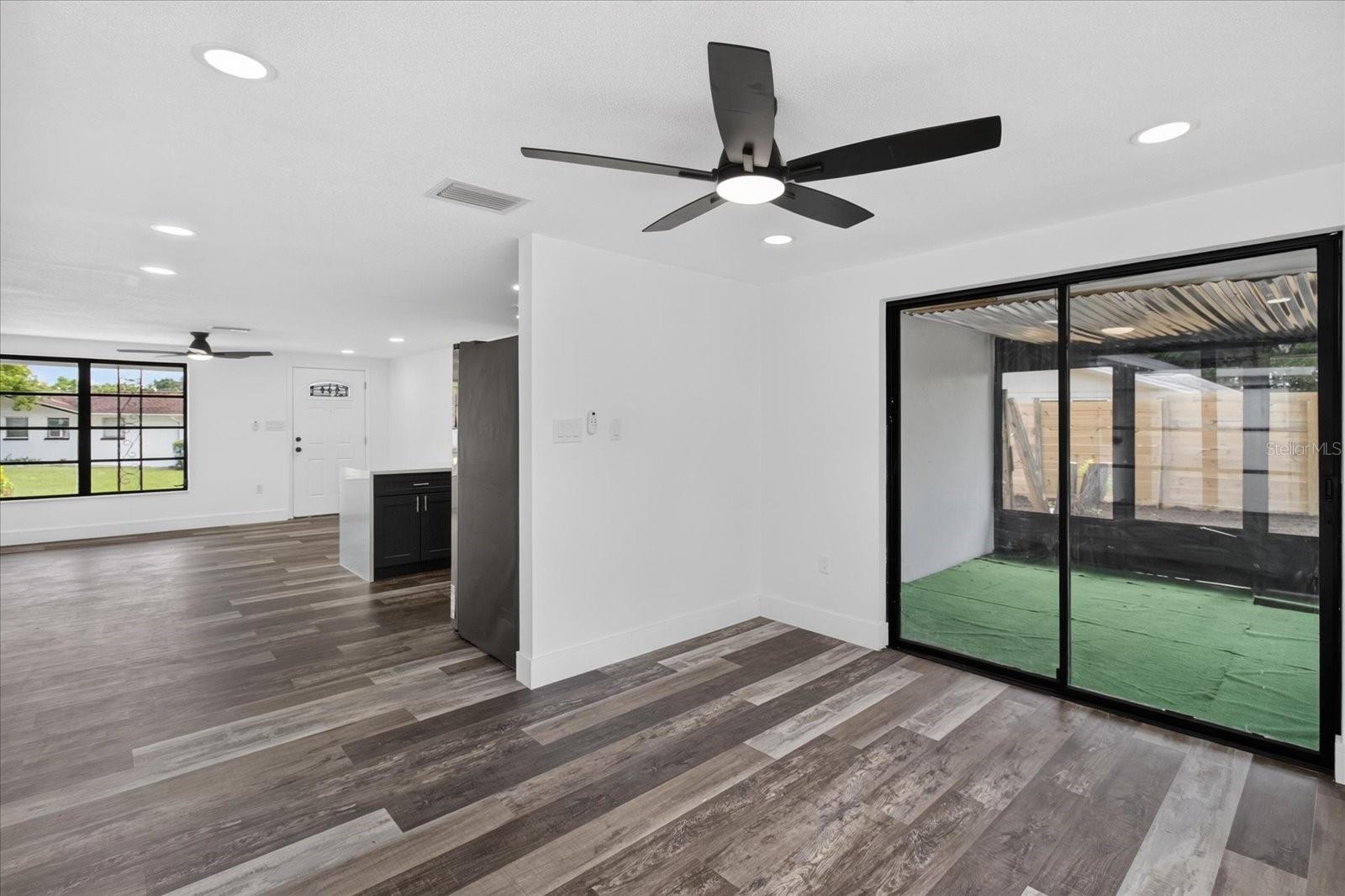 7731 BRACKEN DR — photo 39