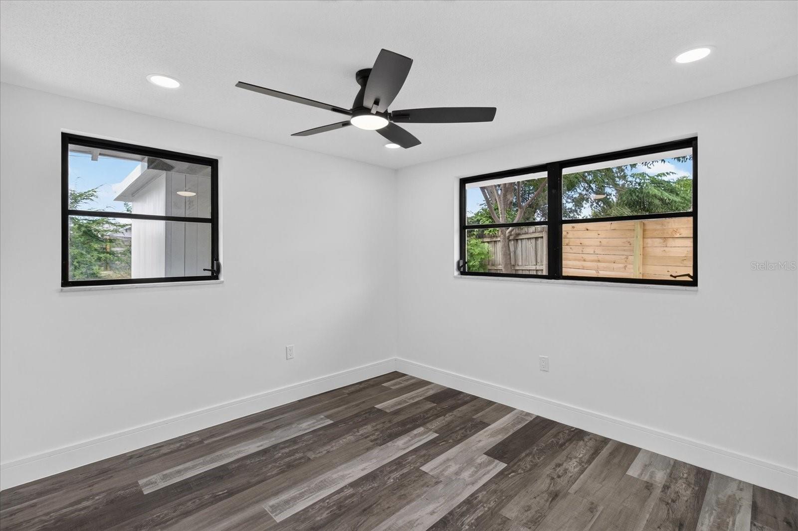 7731 BRACKEN DR — photo 25