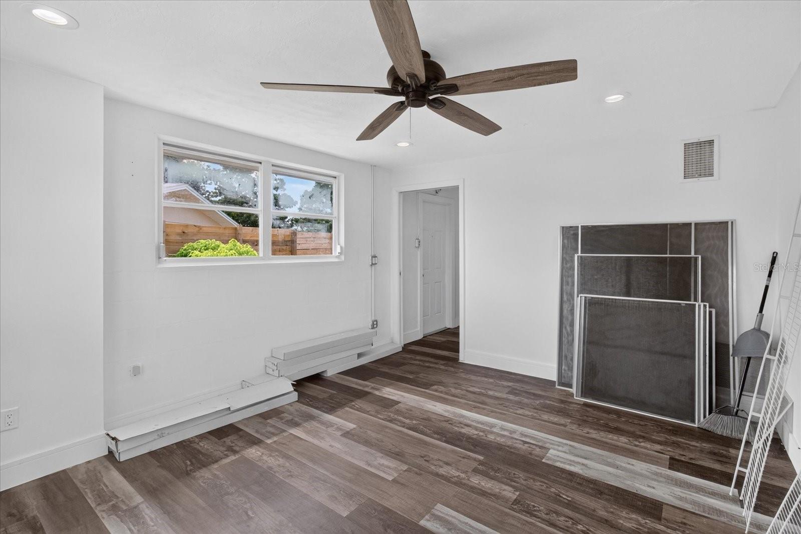 7731 BRACKEN DR — photo 34