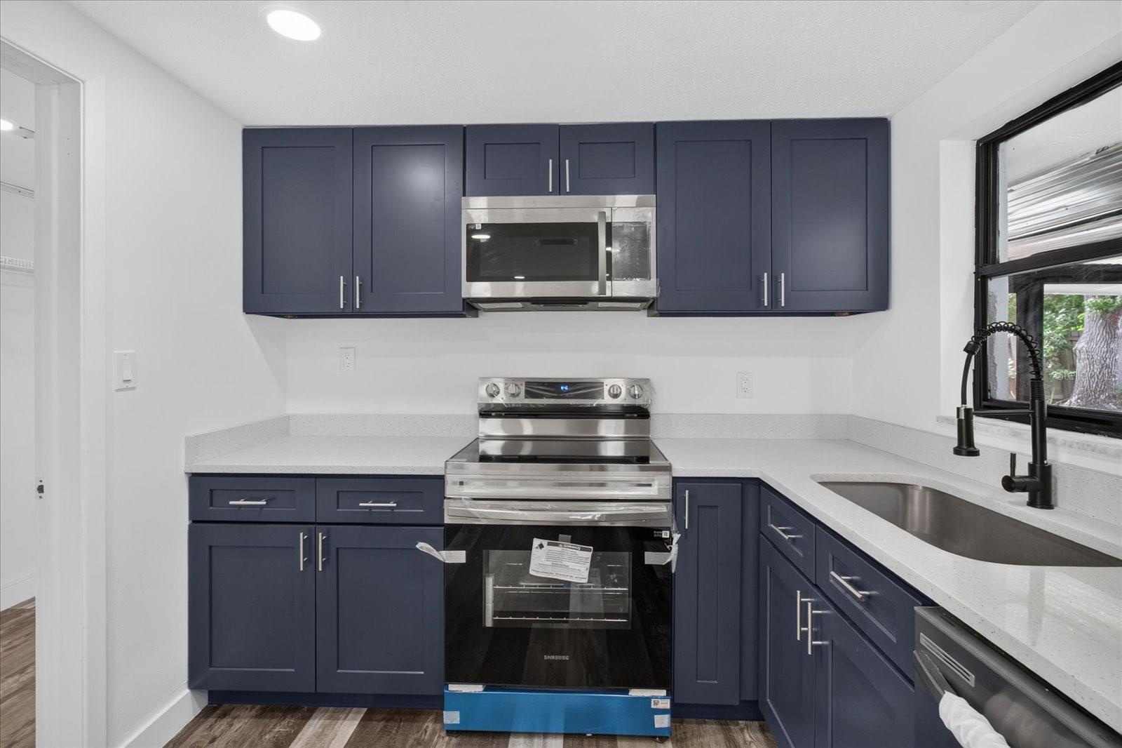 7731 BRACKEN DR — photo 18