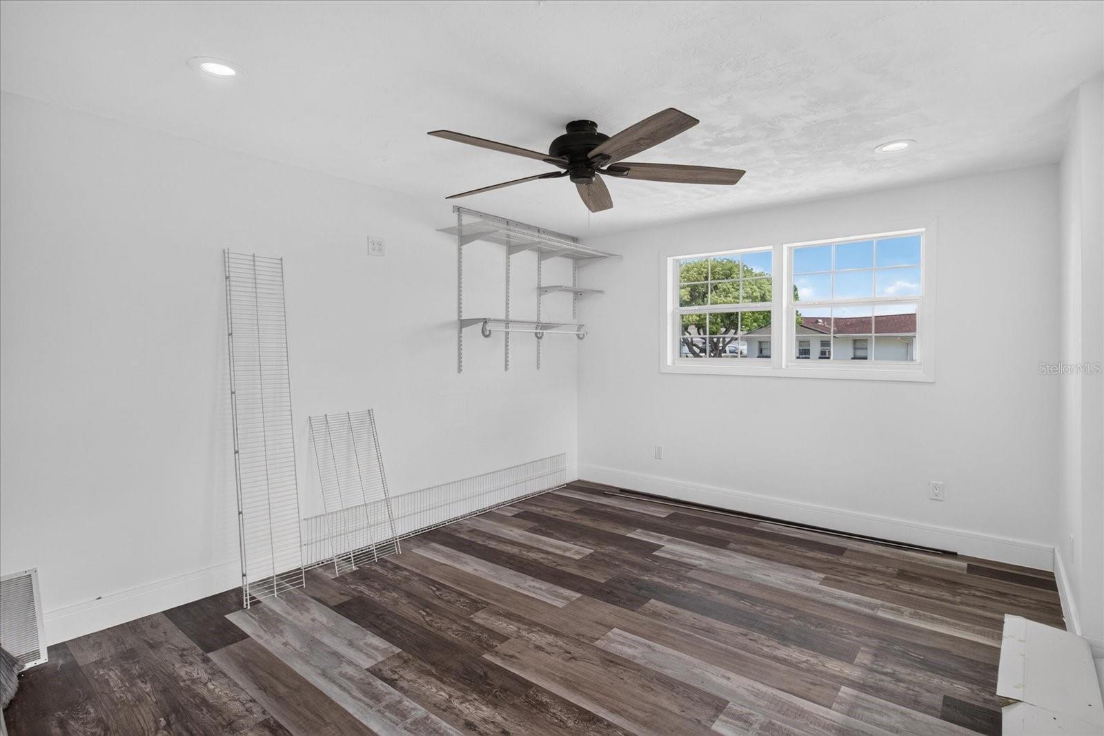 7731 BRACKEN DR — photo 32