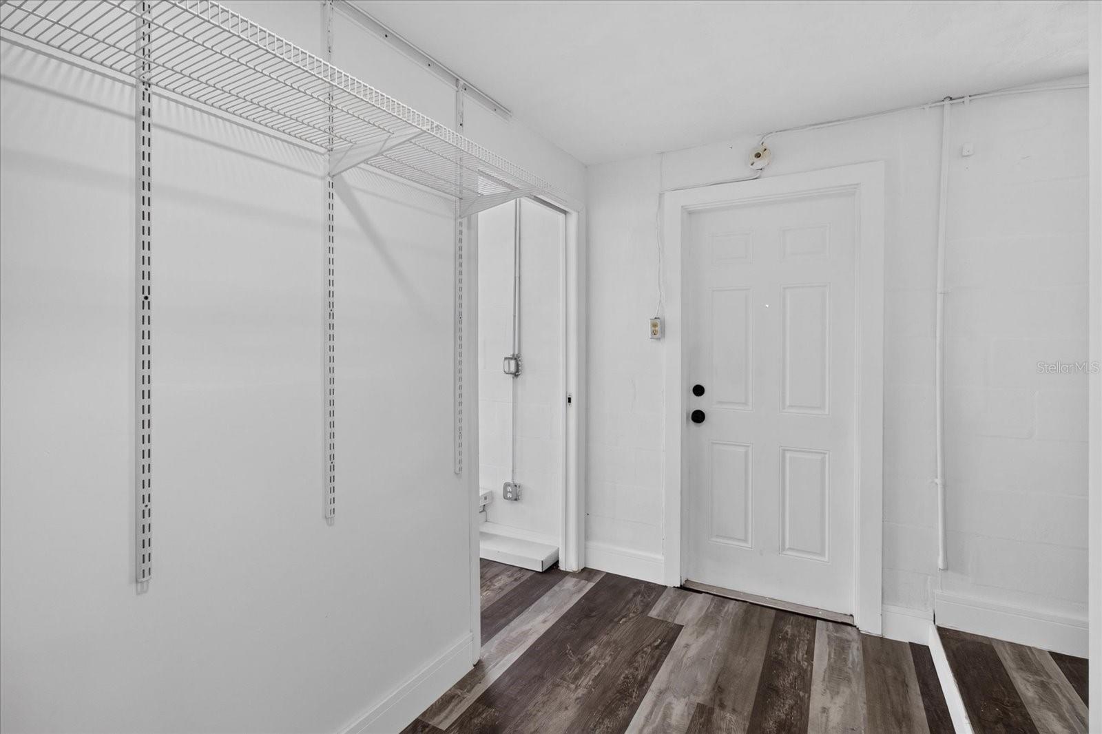 7731 BRACKEN DR — photo 36