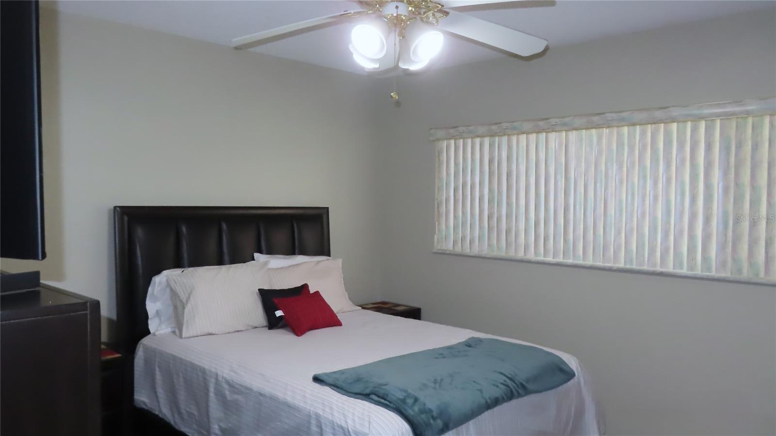 2402 ECUADORIAN WAY #34 — photo 22
