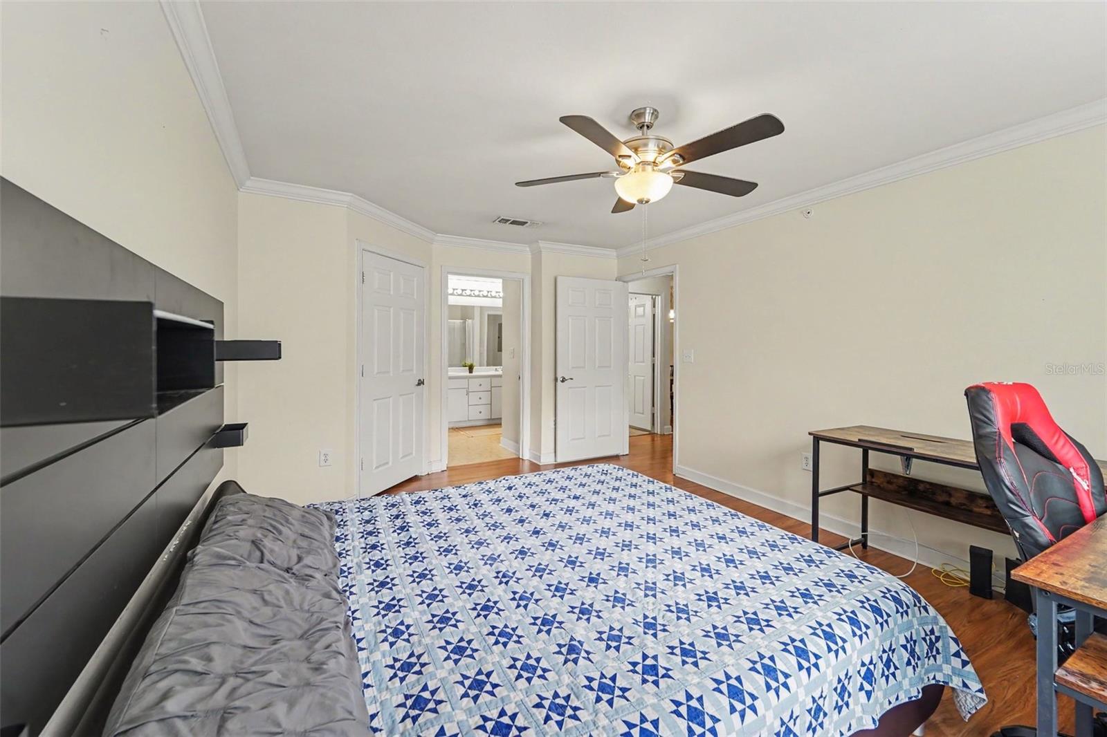 18193 STERLING GATE CIR — photo 10