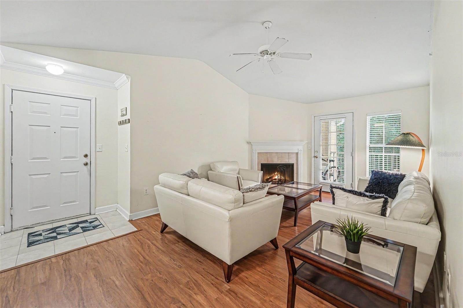 18193 STERLING GATE CIR — photo 2