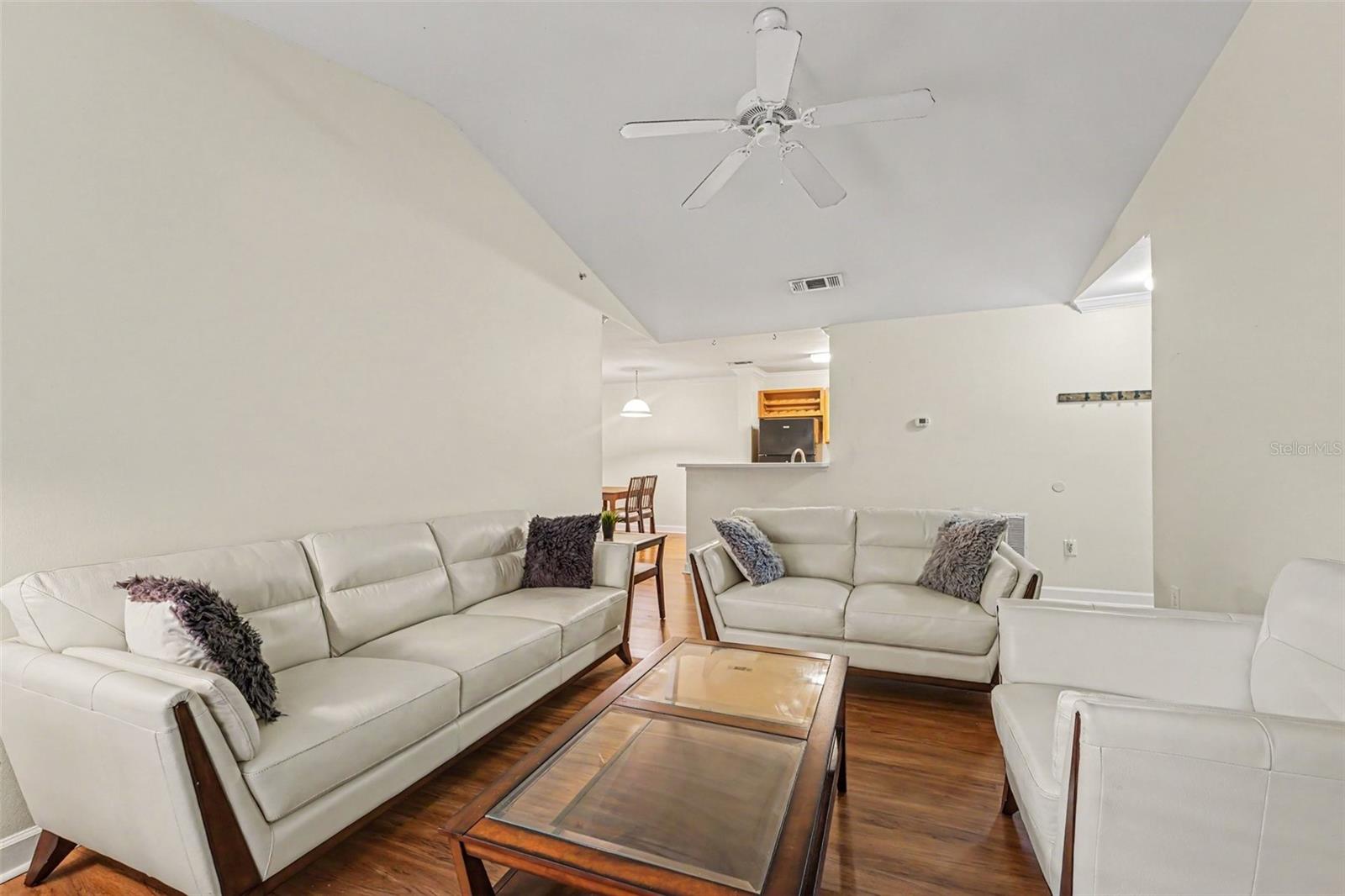 18193 STERLING GATE CIR — photo 3