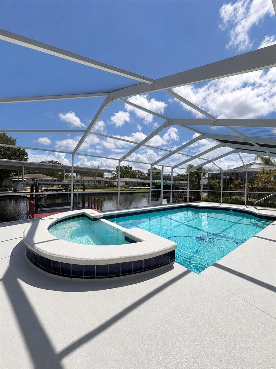 1346 CHANCELLOR DR — photo 23