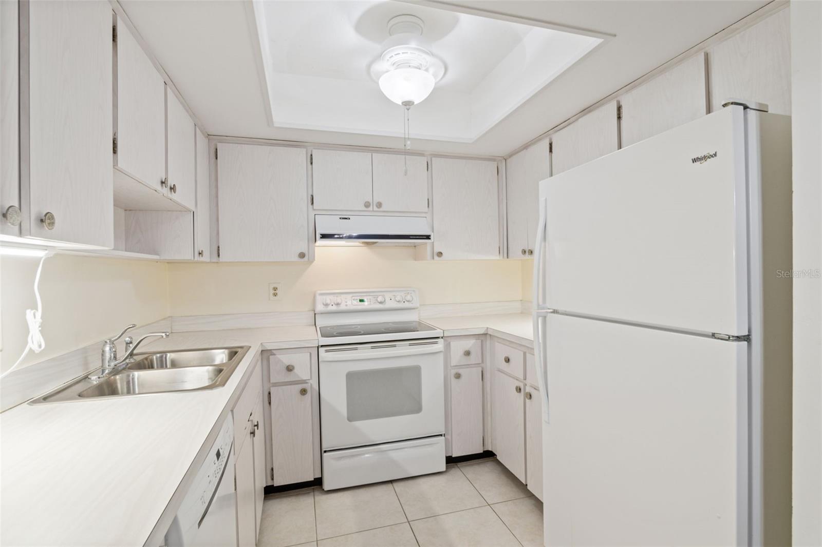 2150 SHELLY DR #B — photo 10