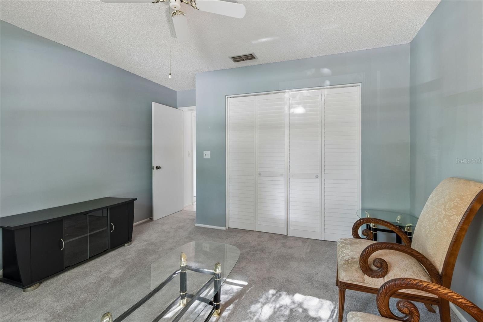 2150 SHELLY DR #B — photo 18