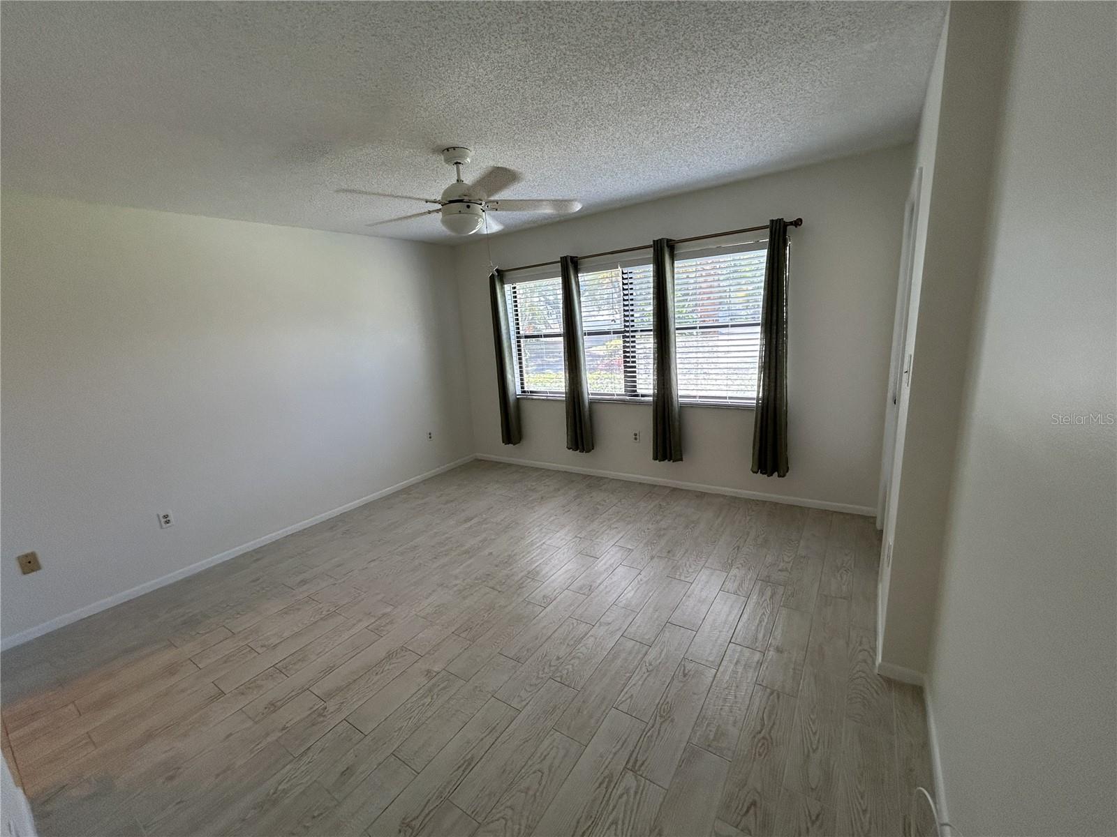 1316 PASADENA AVE S #102 — photo 21