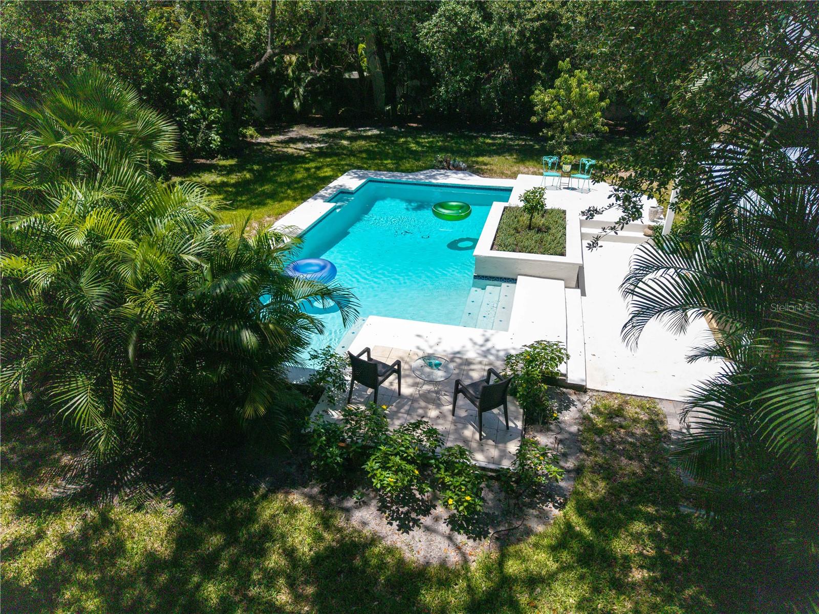 1722 NORTH DR — photo 39