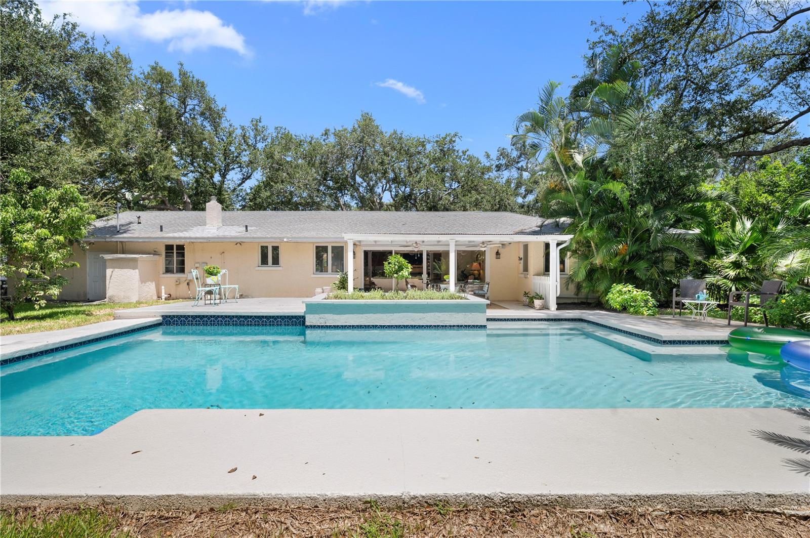 1722 NORTH DR — photo 32
