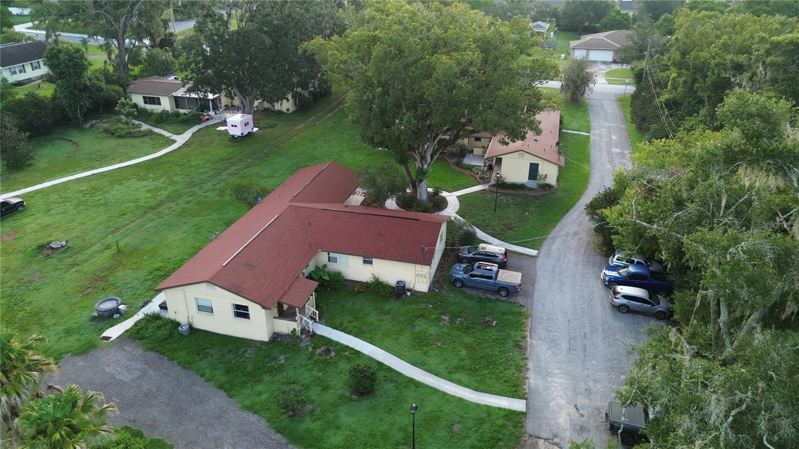 37701 CAMPHOR DR — photo 10