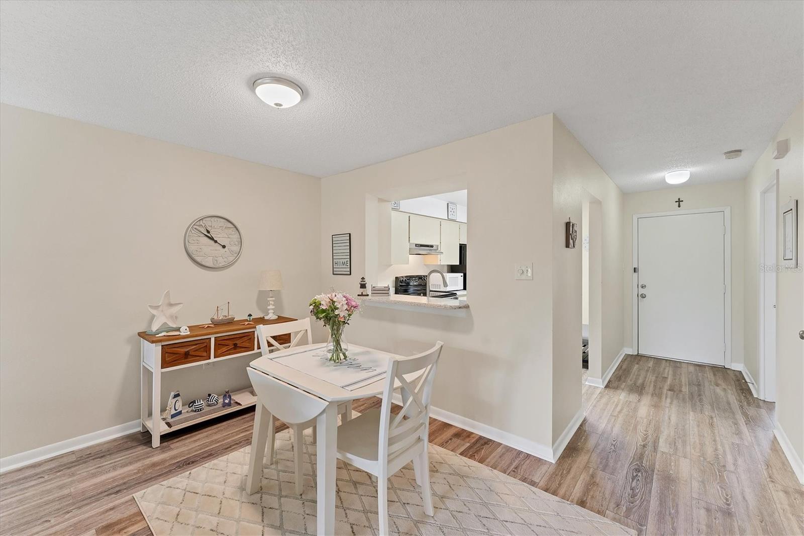 5264 LAKE VILLAGE DR #48 — photo 10