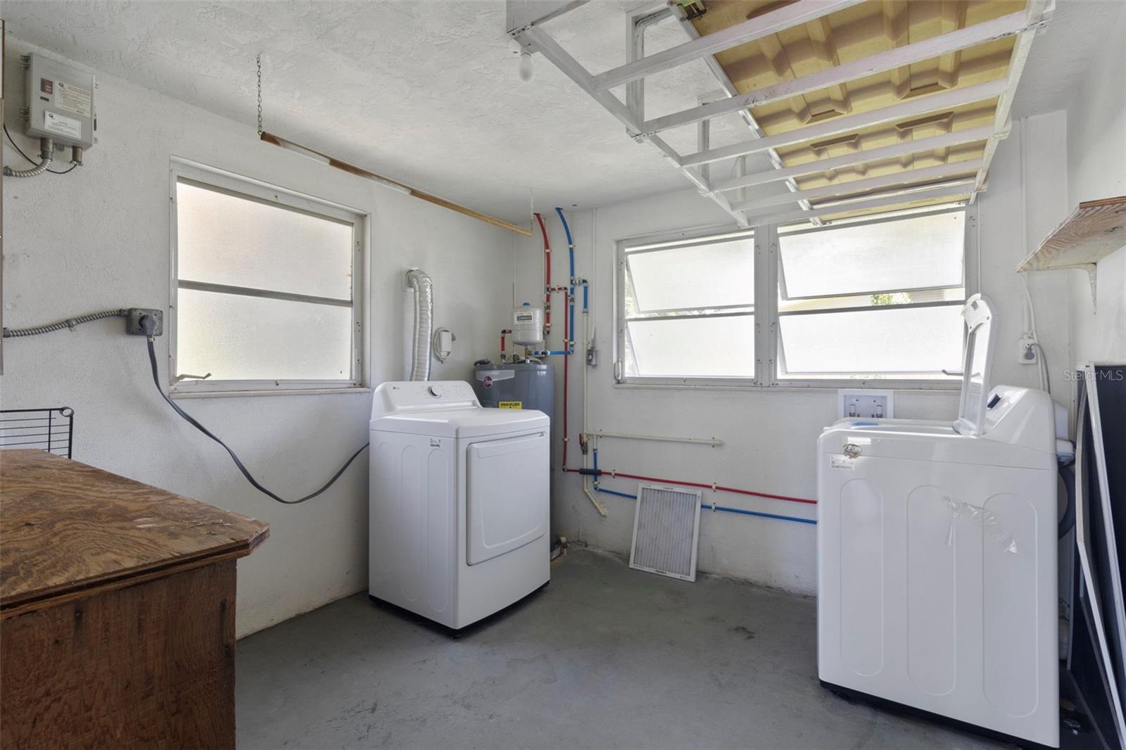 4875 NORTHWOOD AVE — photo 35