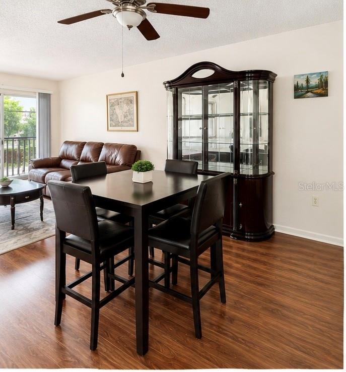 13608 S VILLAGE DR #6201 — photo 2