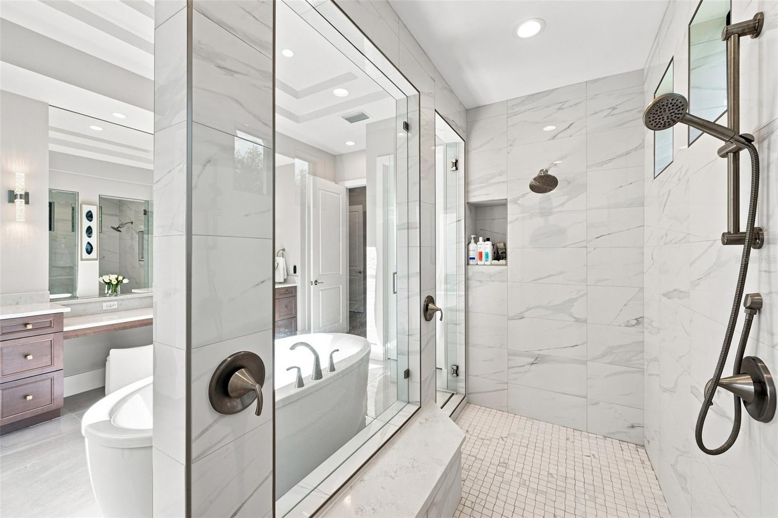 1422 OAK MEADOW PT — photo 58
