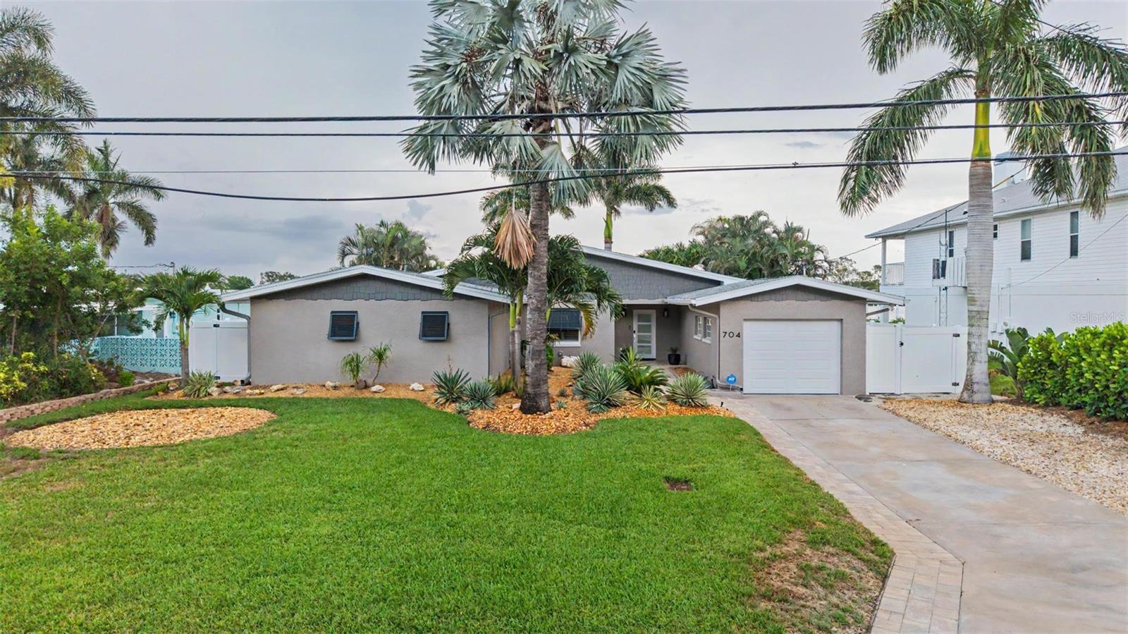 704 BAYSHORE DR — photo 5