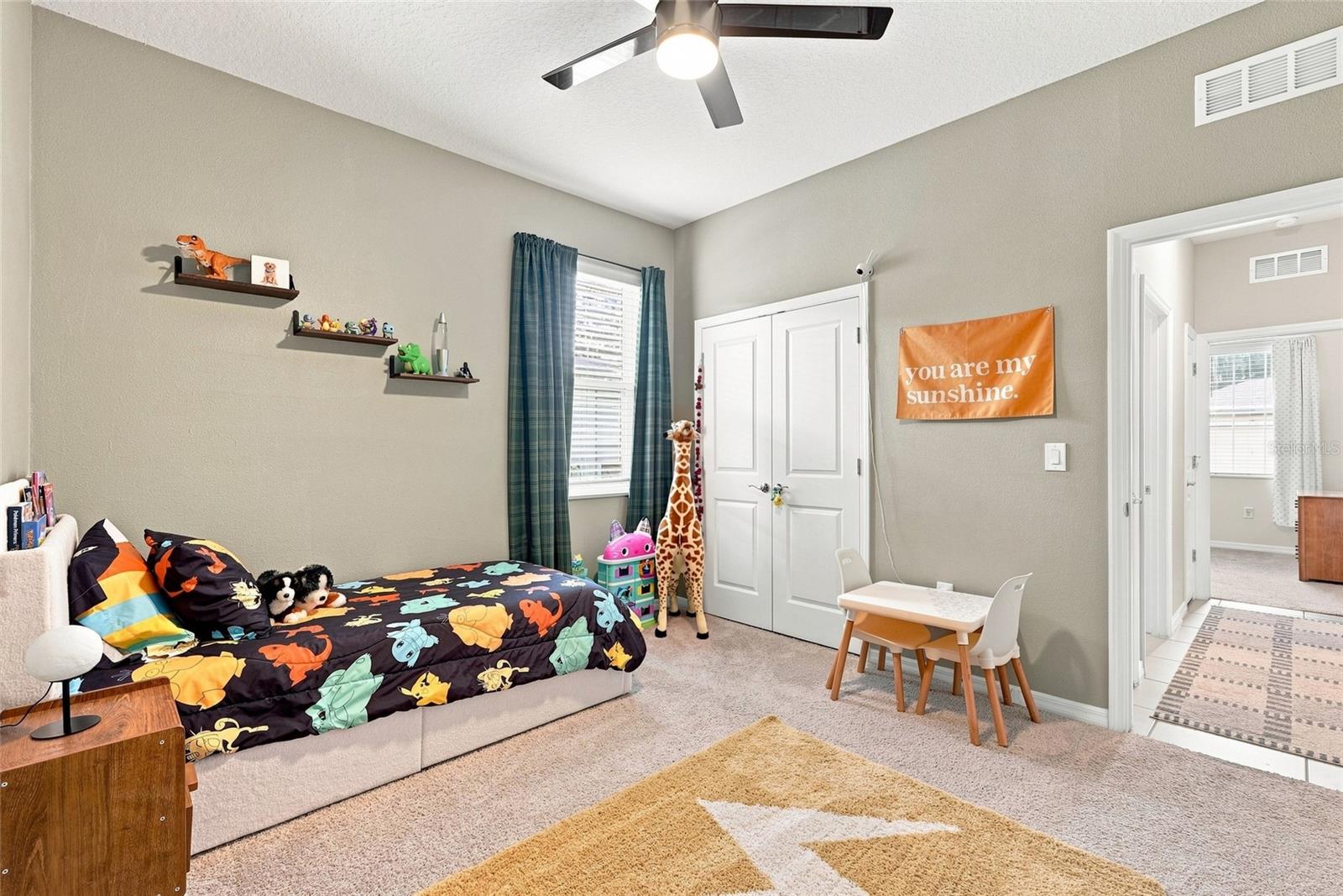 12387 EASTPOINTE DR — photo 18