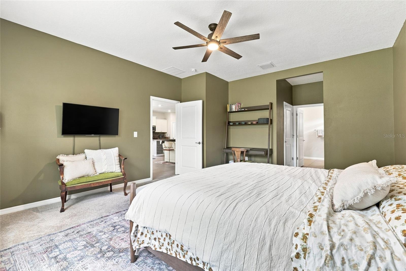 12387 EASTPOINTE DR — photo 6