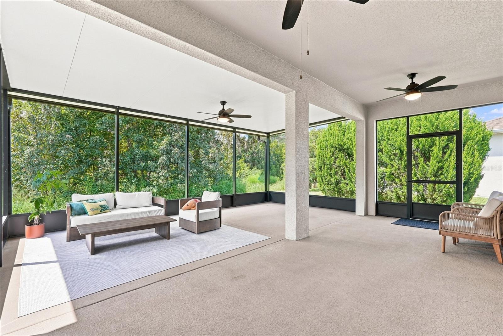 12387 EASTPOINTE DR — photo 3