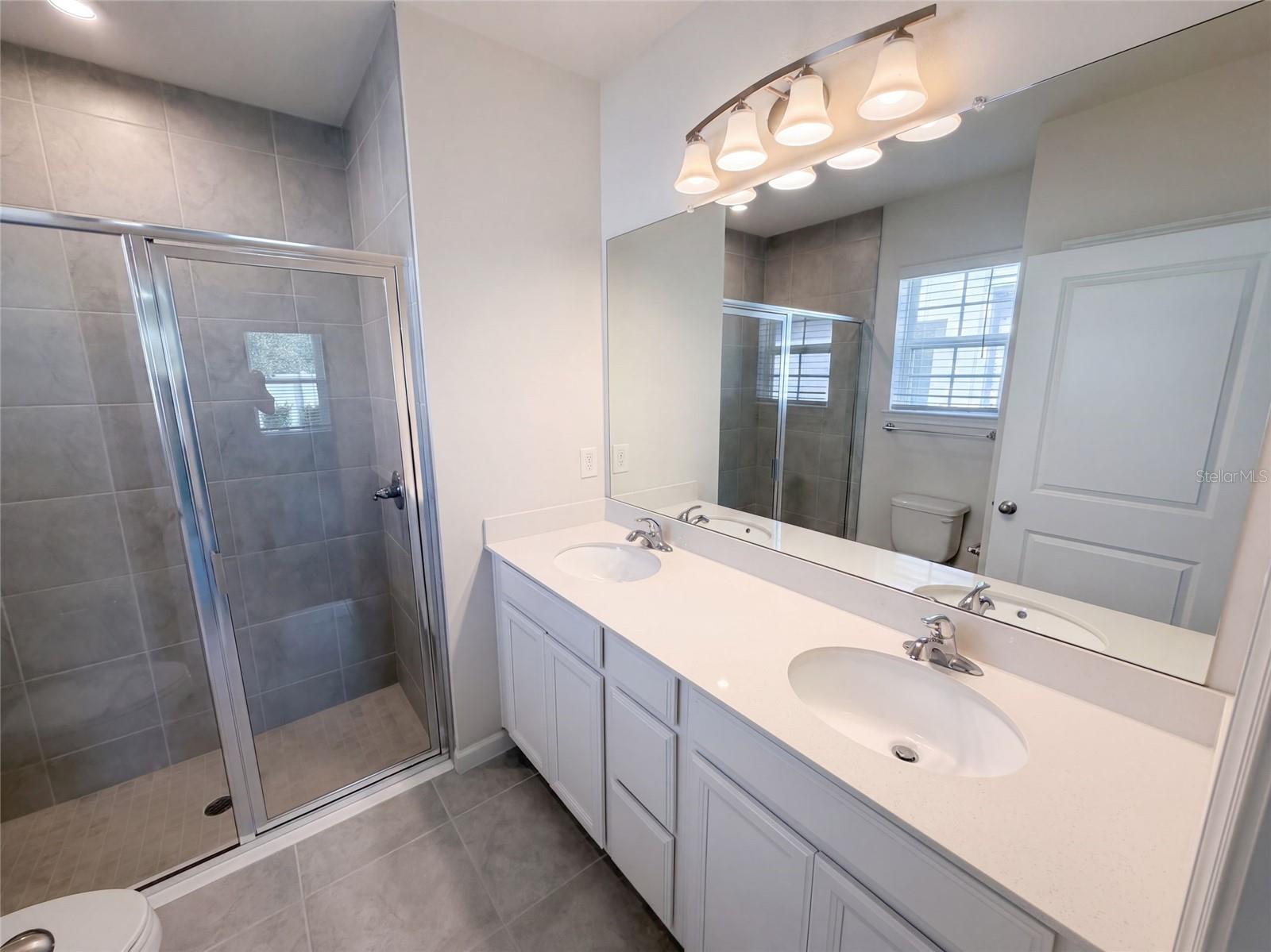 17917 TURNING LEAF CIR — photo 17