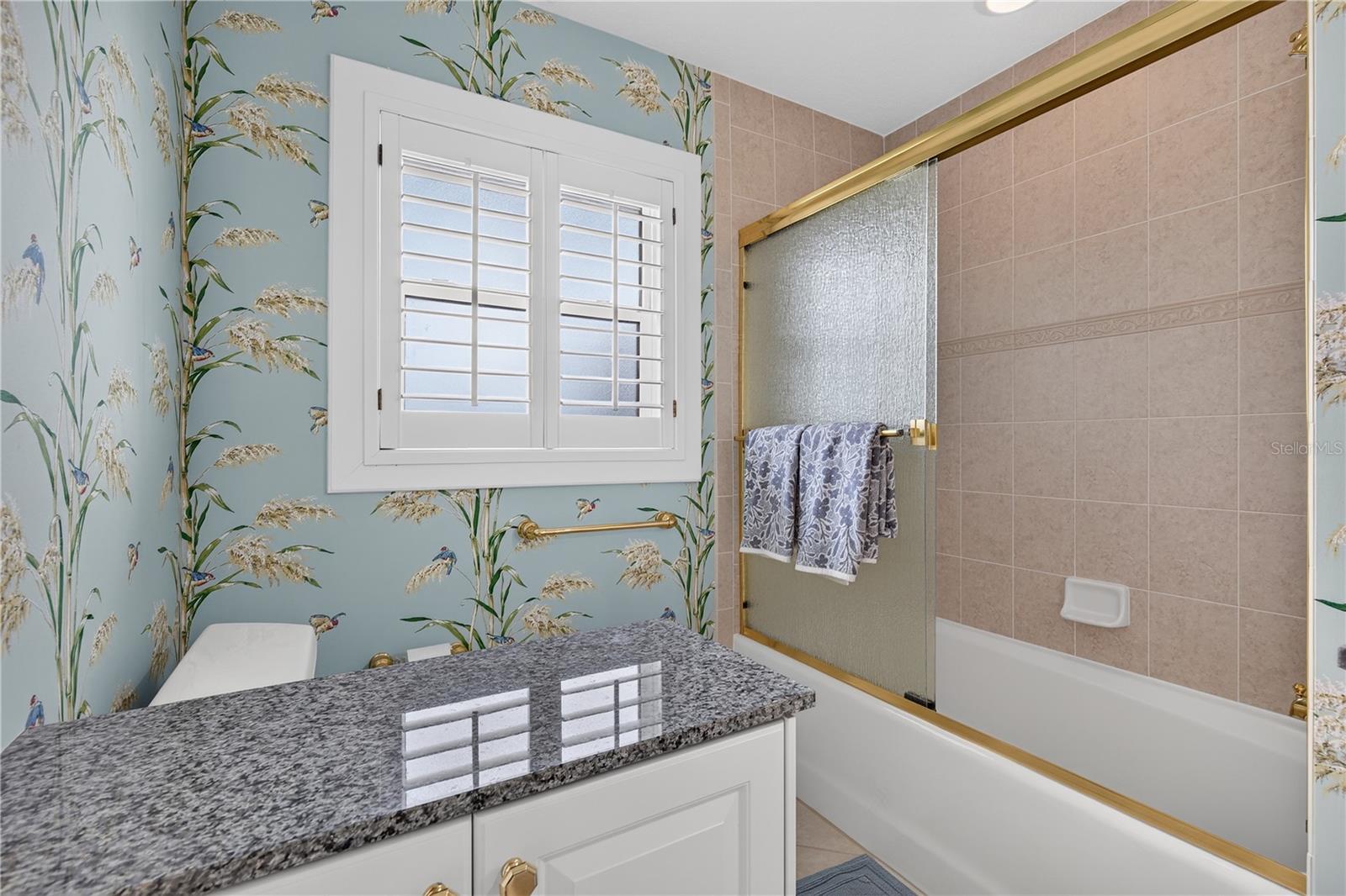 204 POINCIANA LN — photo 43