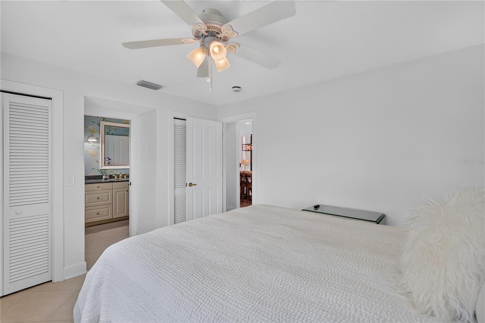 204 POINCIANA LN — photo 39