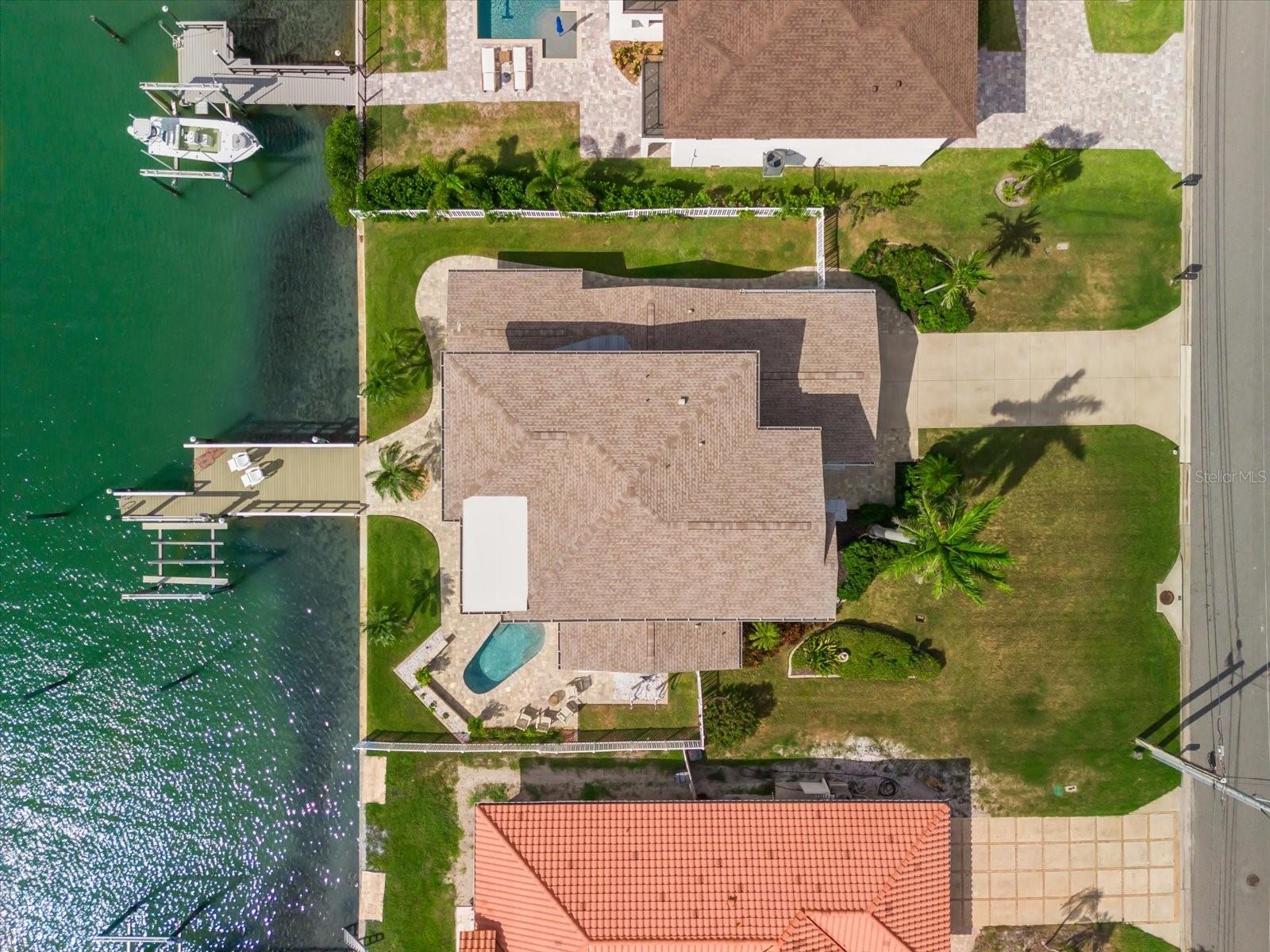 204 POINCIANA LN — photo 87
