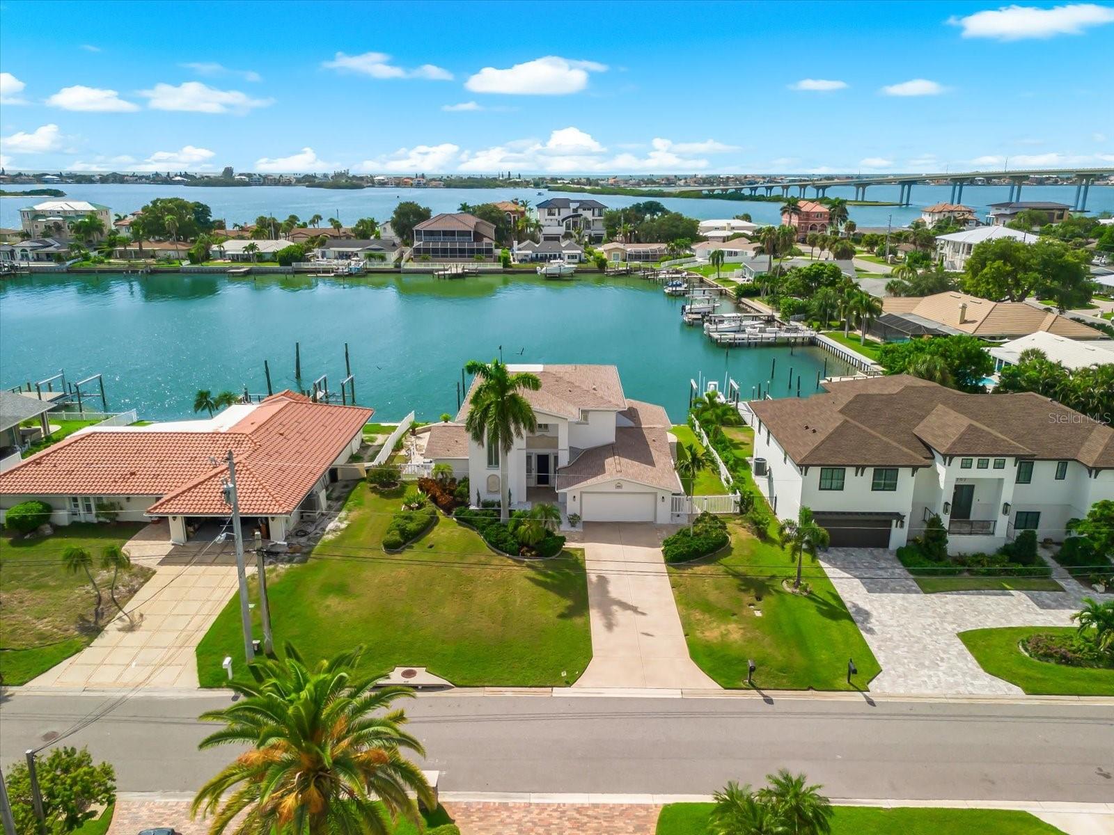 204 POINCIANA LN — photo 85