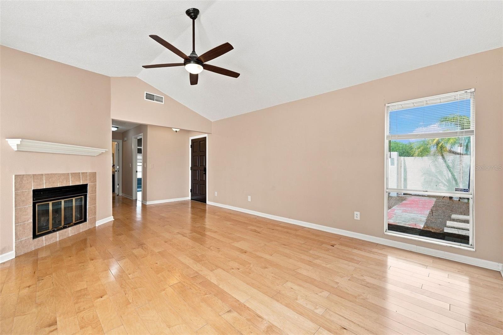 10836 VENICE CIR — photo 8