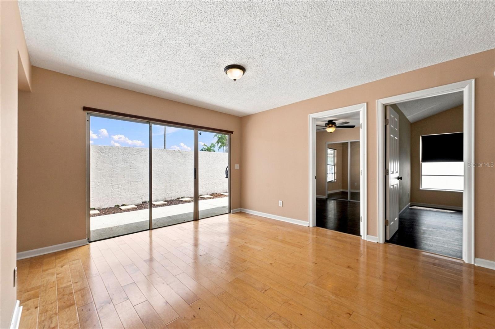 10836 VENICE CIR — photo 16