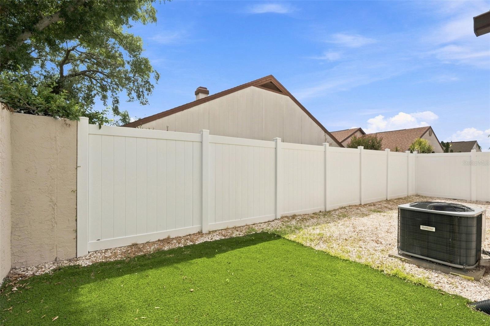 10836 VENICE CIR — photo 34