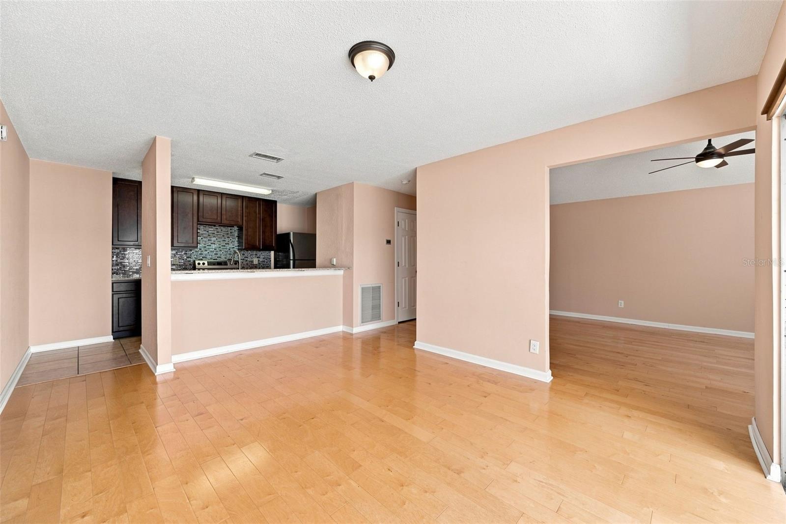 10836 VENICE CIR — photo 14
